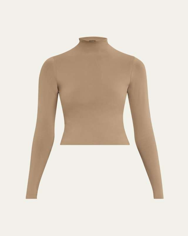 Soft Smoothing Seamless Turtleneck